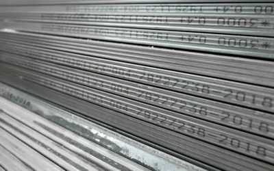 Folha de Aço Inox: Aplicações na Indústria e no Cotidiano